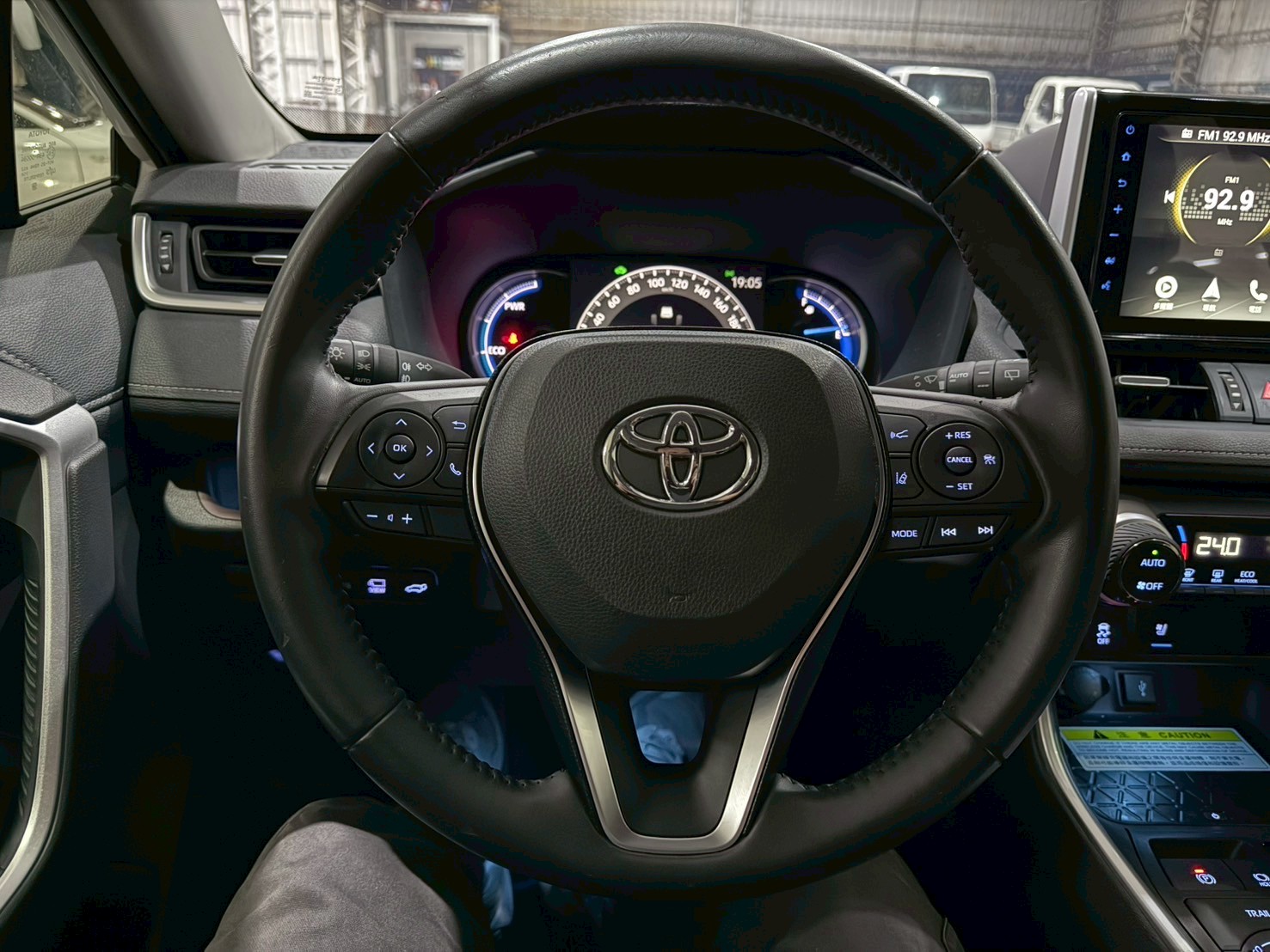 2020 TOYOTA RAV4 2.5 油電4WD  第14張相片