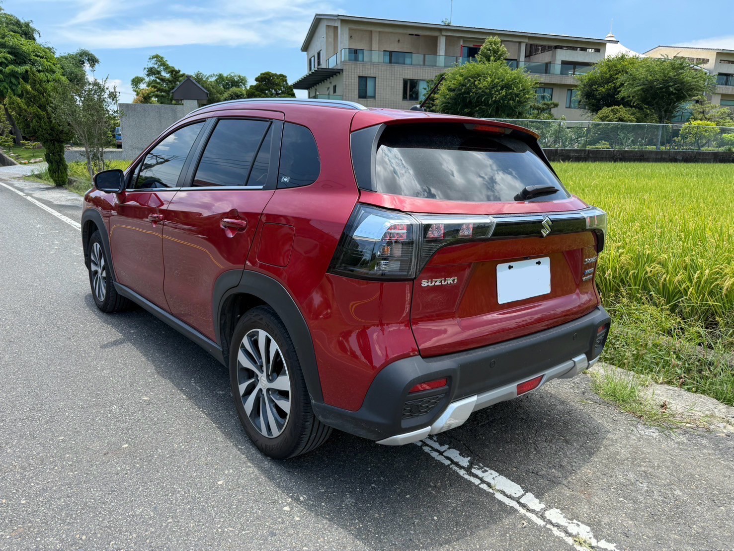 2022 SUZUKI SX4 1.4 4WD  第4張相片
