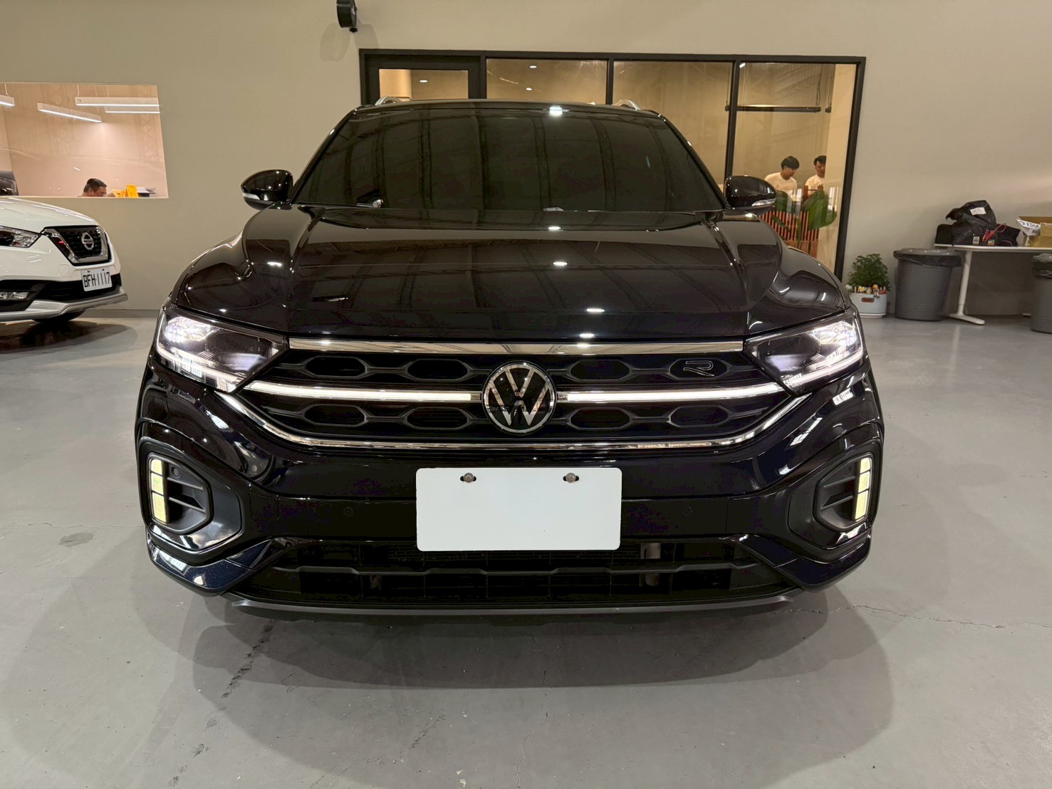2022 VW T-ROC 330 2.0  第2張相片