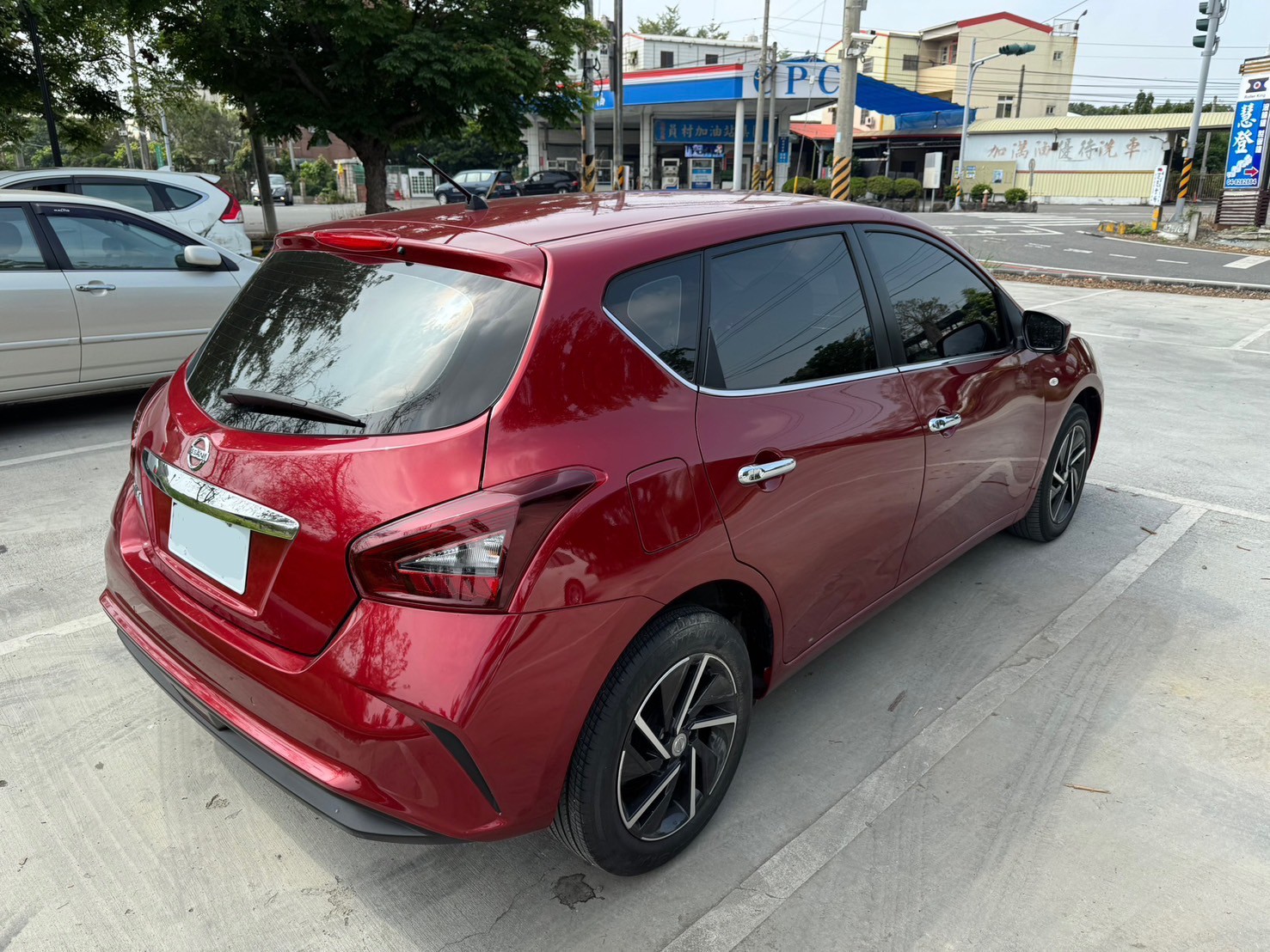 2022 Nissan J Tiida 1.6  第3張相片