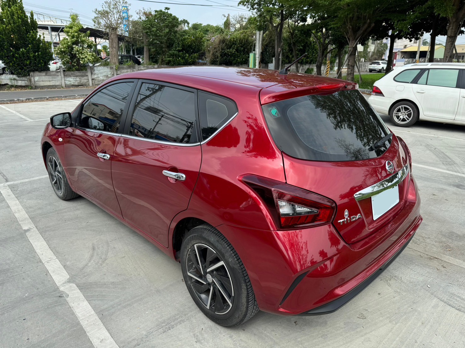 2022 Nissan J Tiida 1.6  第5張相片