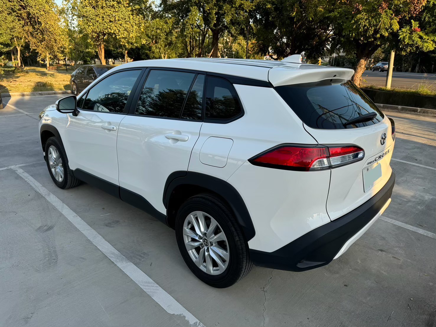 2021 TOYOTA Corolla Cross 1.8 豪華版  第5張相片