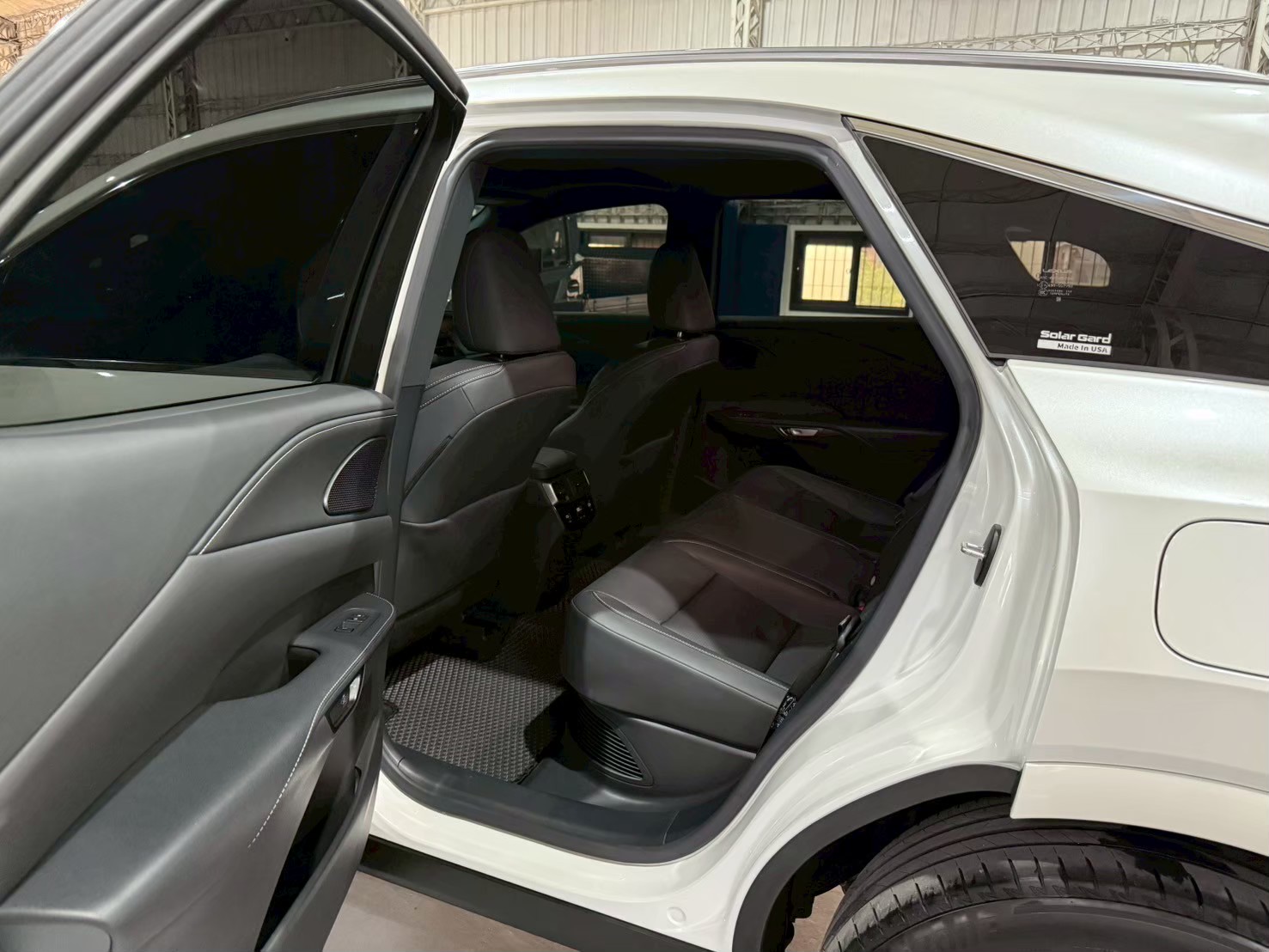 2023 Lexus RX350H 2.5 頂級版  第9張相片