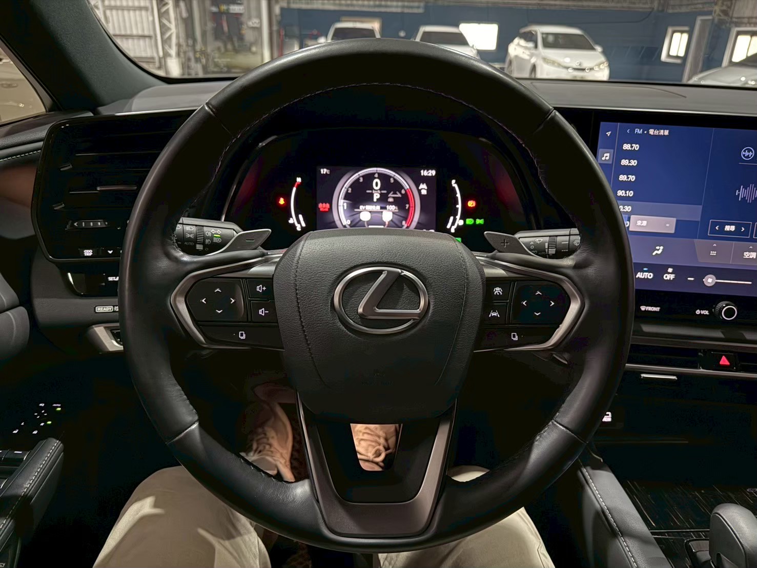 2023 Lexus RX350H 2.5 頂級版  第12張相片