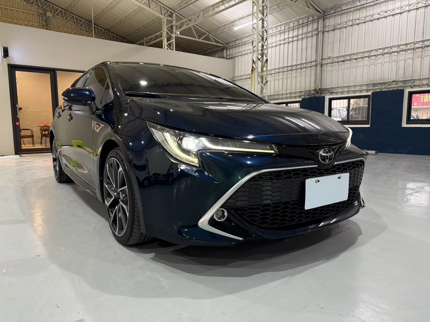 2019 TOYOTA Auris 2.0 旗艦版  第2張相片