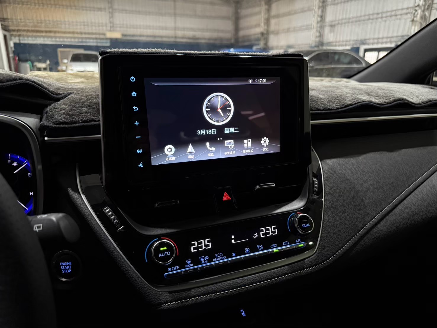 2019 TOYOTA Auris 2.0 旗艦版  第13張相片
