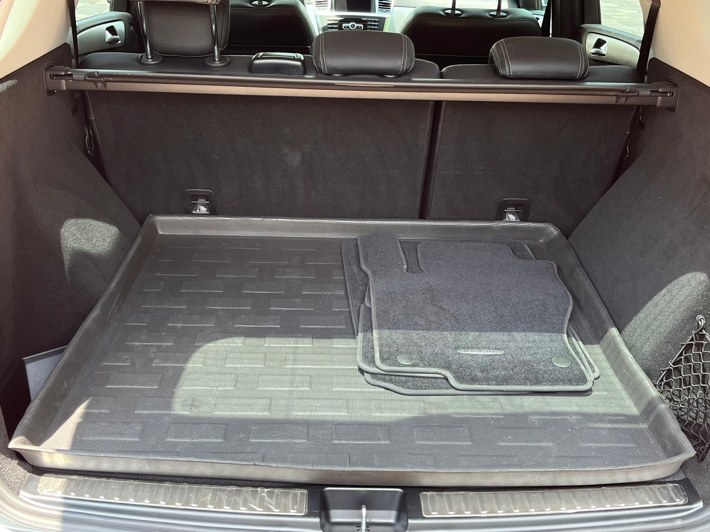 2015 M-Benz ML400 3.0  第9張相片