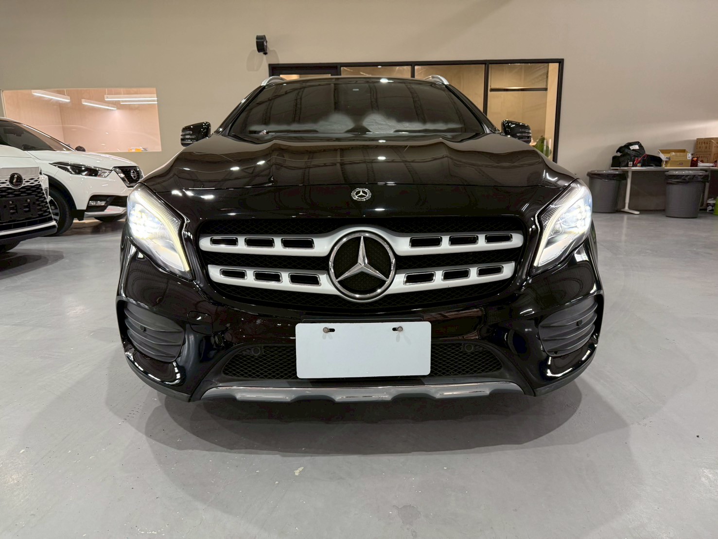 2018 M-Benz GLA180 AMG 1.6  第3張相片