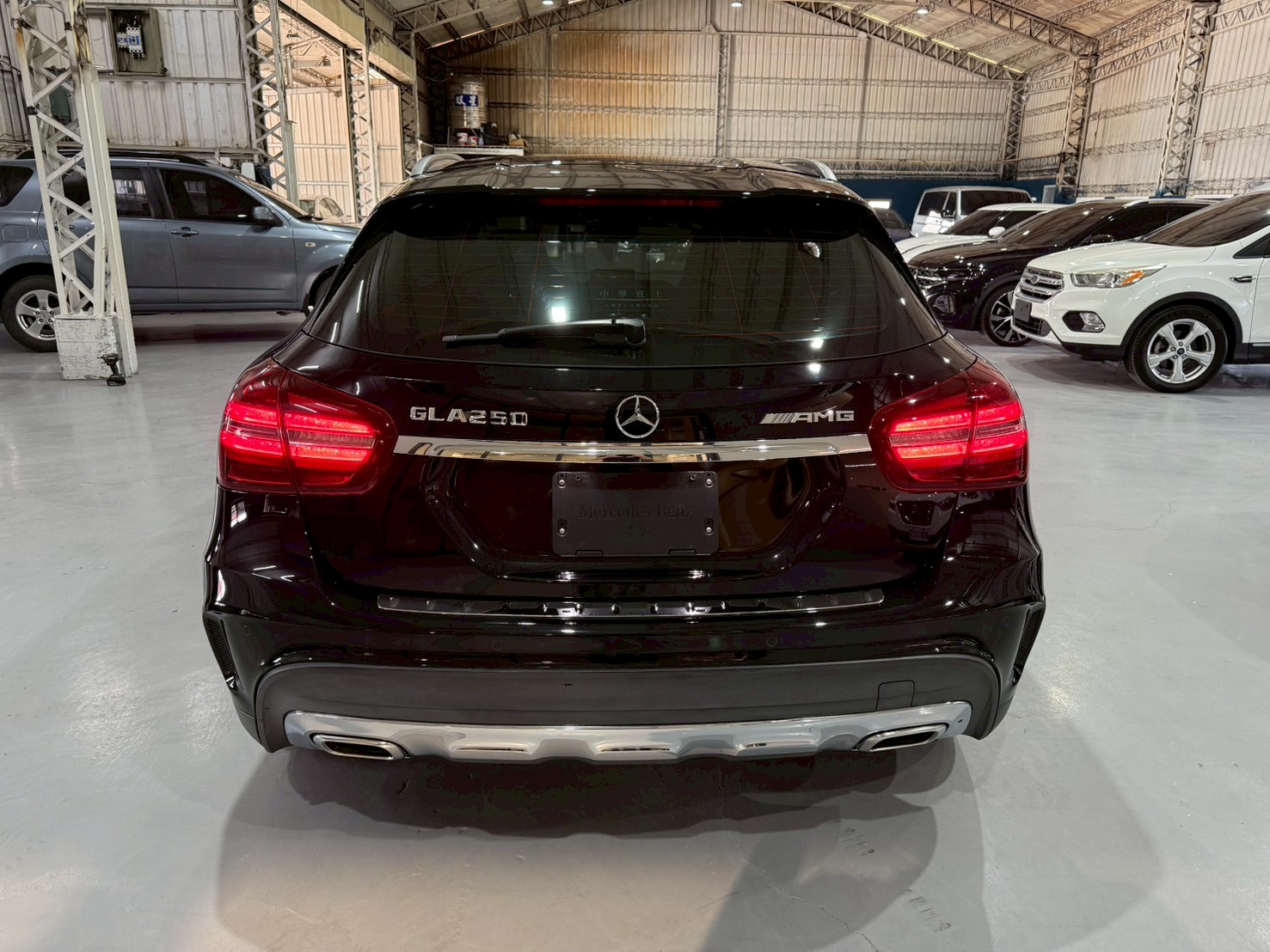 2018 M-Benz GLA180 AMG 1.6  第5張相片