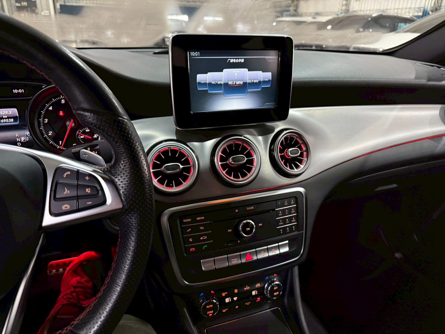 2018 M-Benz GLA180 AMG 1.6  第13張相片