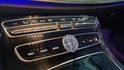 BENZ E220d/柴油/液晶螢幕/多功能方向盤/後座出風口 /倒車顯影  第12張縮圖