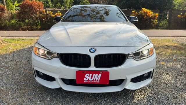 BMW 428i/M版/I-KEY/記憶電動座椅/天窗/倒車顯影/駕駛模式/換檔撥片/雙區恆溫空調  第3張相片