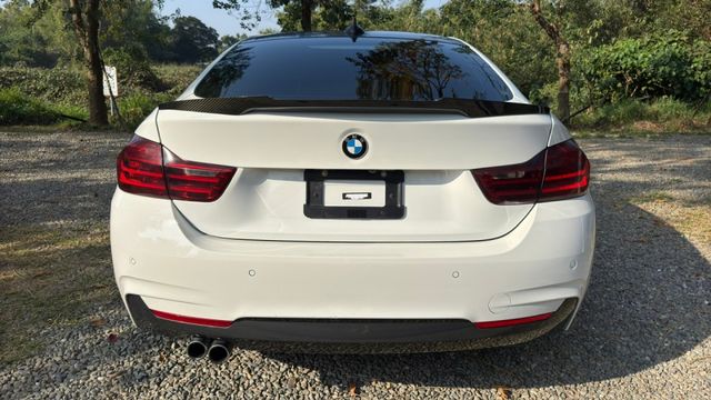 BMW 428i/M版/I-KEY/記憶電動座椅/天窗/倒車顯影/駕駛模式/換檔撥片/雙區恆溫空調  第6張相片