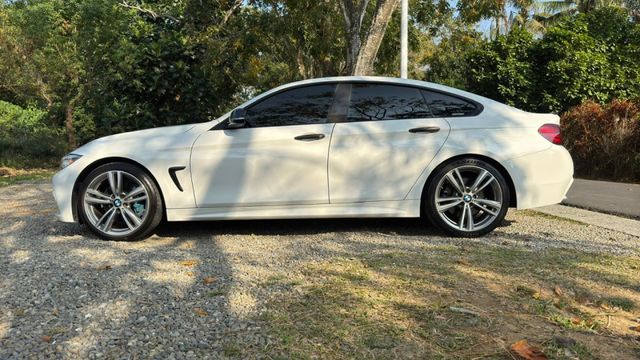 BMW 428i/M版/I-KEY/記憶電動座椅/天窗/倒車顯影/駕駛模式/換檔撥片/雙區恆溫空調  第8張相片