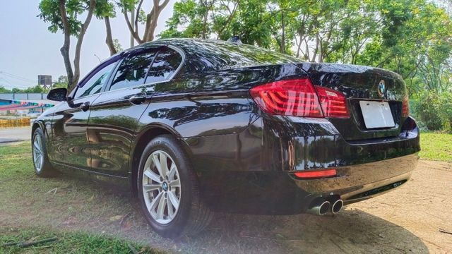 降價!!BMW 528i/I-KEY/定速/循跡防滑/倒車顯影/雙區恆溫空調/記憶電動座椅/抬頭顯示器/駕駛模式/天窗  第7張相片