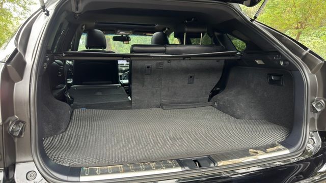 LEXUS RX450h/F sport/I-KEY/倒車顯影/雙前電動座椅/電尾門/定速/循跡防滑/雙區恆溫空調/摸門  第17張相片