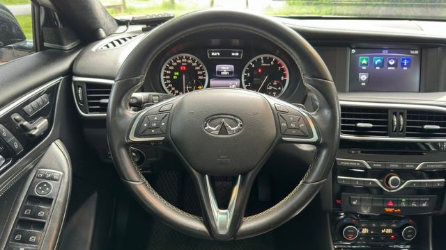 INFINITI QX30/I-KEY/360度環景/BOSE電尾門/雙前記憶電動座椅/全景天窗/定速/後座出風口/摸門  第13張相片