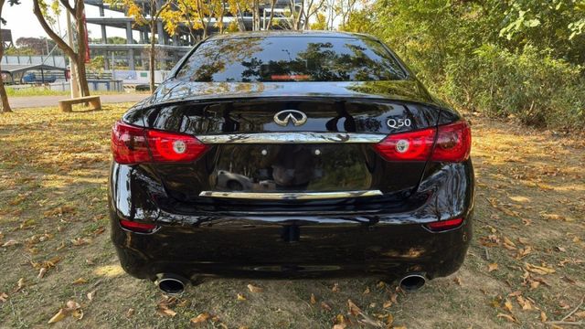 INFINITI Q50/I-KEY/倒車顯影/摸門/定速/循跡防滑/胎壓偵測/怠速熄火/雙前電動座椅/天窗/雙區恆溫  第6張相片