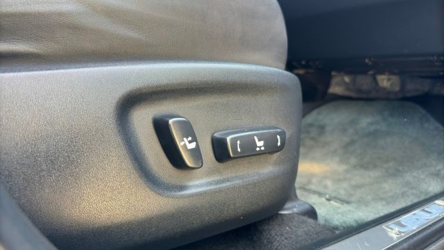 LEXUS NX300h/I-KEY/倒車顯影/駕駛記憶座椅/雙前電動/加熱/通風座椅/循跡防滑/電尾門/定速  第17張相片
