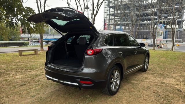 MAZDA CX-9/I-KEY/360度環景/跟車系統/電尾門/雙前電動座椅/抬頭顯示器/循跡防滑/雙前/後區恆溫空調  第20張相片