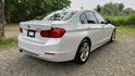 BMW 320i/I-KEY/倒車顯影 /怠速熄火/雙前電動座椅/循跡防滑/電動後視鏡/雙區恆溫空調  第4張縮圖