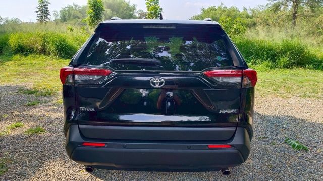 TOYOTA TAV4/跟車系統/循跡防滑/電視鏡電動調整/後座出風口  第6張相片