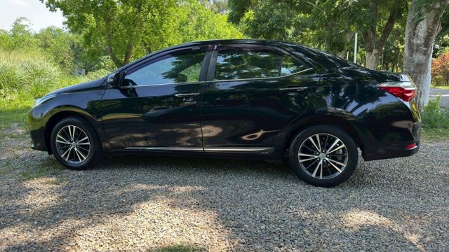 TOYOTA ALTIS/I-KEY/倒車顯影/定速/循跡防滑/恆溫空調/電動後視鏡  第8張相片