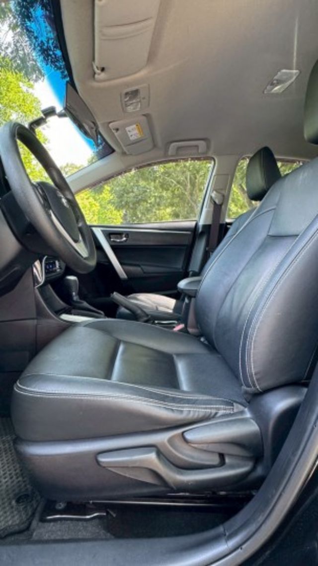 TOYOTA ALTIS/I-KEY/倒車顯影/定速/循跡防滑/恆溫空調/電動後視鏡  第14張相片