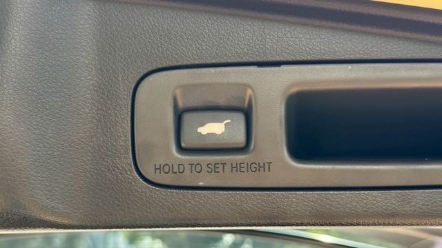 HONDA CRV/I-KEY/倒車顯影/跟車系統/全景天窗/電尾門/電動座椅/循跡防滑/自動緊急煞車系統  第17張相片