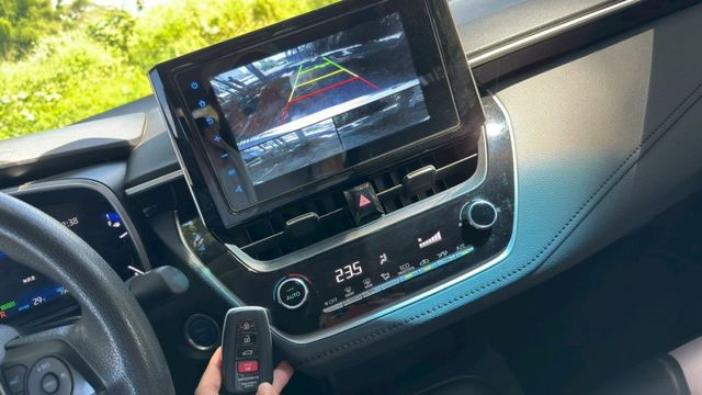 TOYOTA ALTIS/油電/I-KEY/倒車顯影/盲點偵測/跟車系統/恆溫空調/循跡防滑/胎壓偵測/電動後視鏡  第12張相片