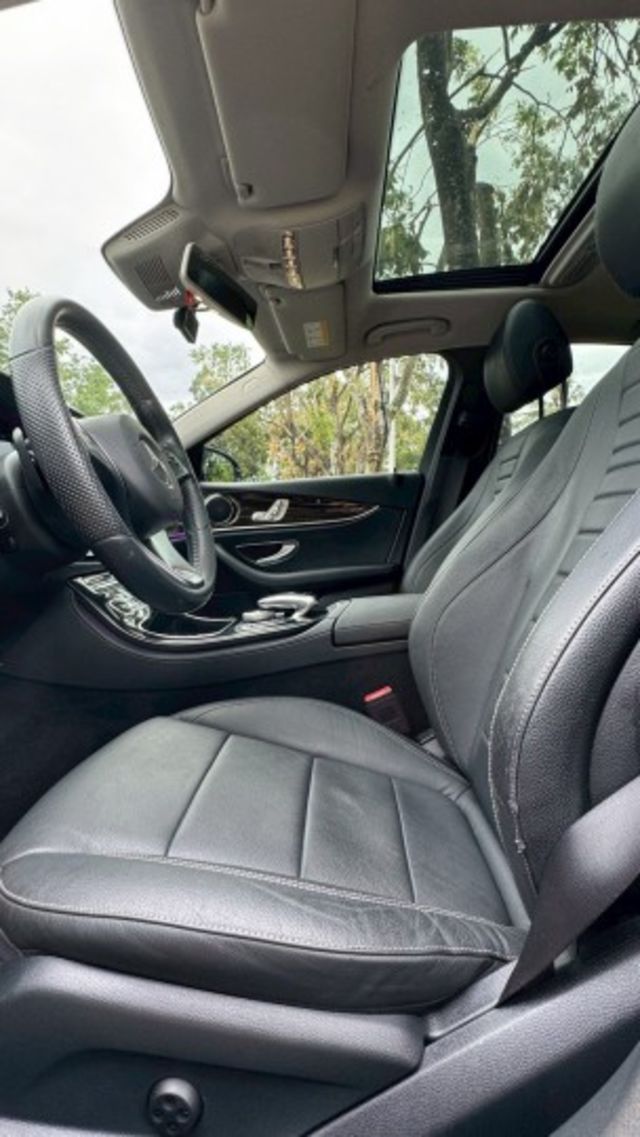 BENZ E250/I-KEY/倒車顯影/定速/天窗/雙前電動座椅/盲點偵測/雙區恆溫空調/電動後視鏡  第15張相片