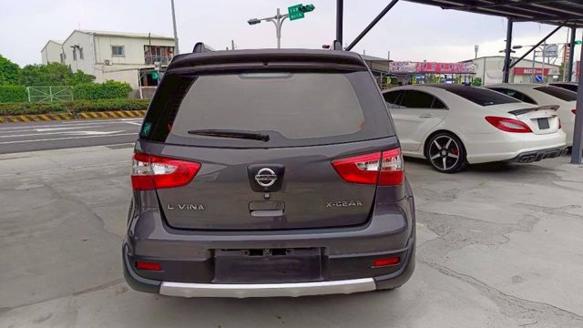 NISSAN LIVINA/I-KEY/倒車顯影/恆溫空調/抬頭顯示器/電動後視鏡/摸門  第6張相片