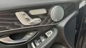 BENZ GLC300/I-KEY/倒車顯影/電尾門/盲點偵測/雙前電動座椅/循跡防滑/怠速熄火/全景天窗/定速  第16張縮圖