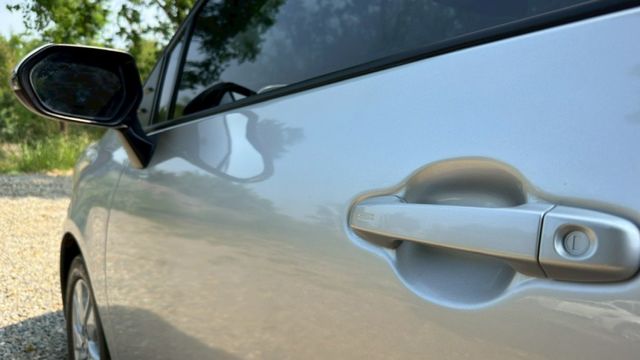 TOYOTA SIENTA/I-KEY/倒車顯影/電滑門/循跡防滑/定速/電動後視鏡/摸門/恆溫空調  第8張相片