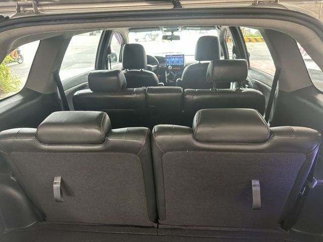 2015 TOYOTA WISH 7人座 大空間 安卓機 ikey  第10張相片