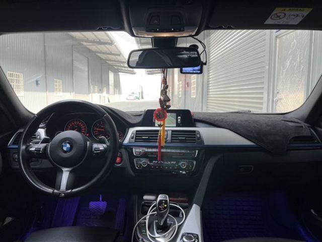 BMW寶馬 320I  第5張相片
