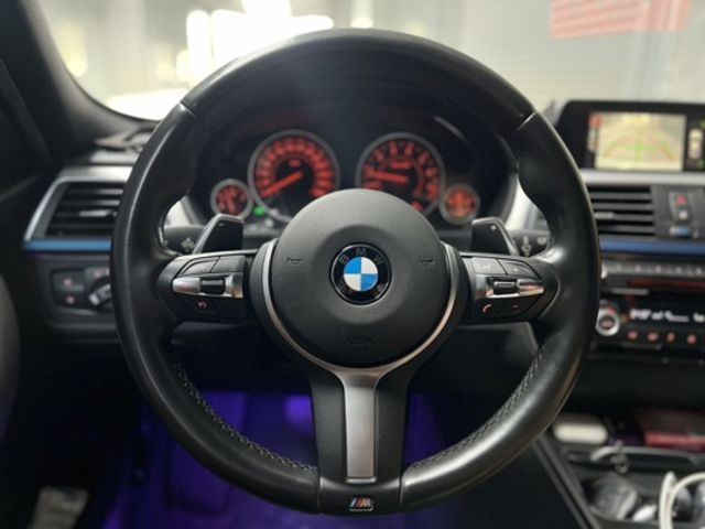 BMW寶馬 320I  第7張相片