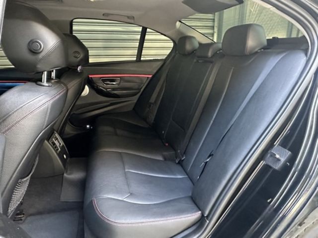 BMW寶馬 328I  第6張相片