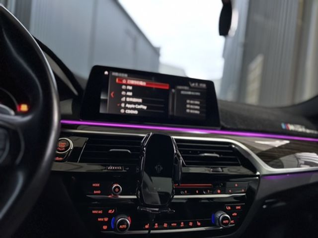 BMW寶馬 530I  第7張相片
