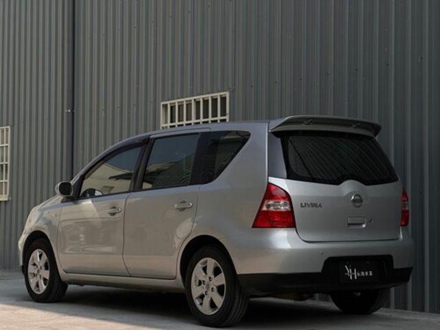 NISSAN日產 LIVINA  第2張相片