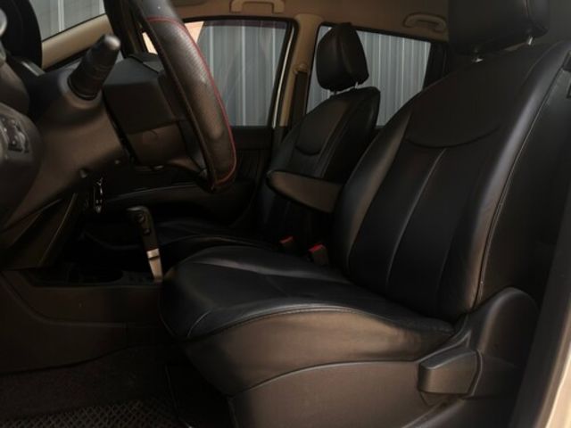 NISSAN日產 LIVINA  第4張相片