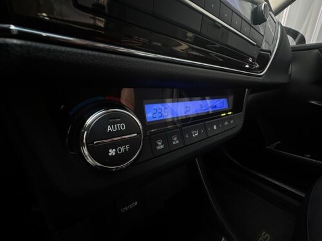 TOYOTA豐田 ALTIS  第8張相片