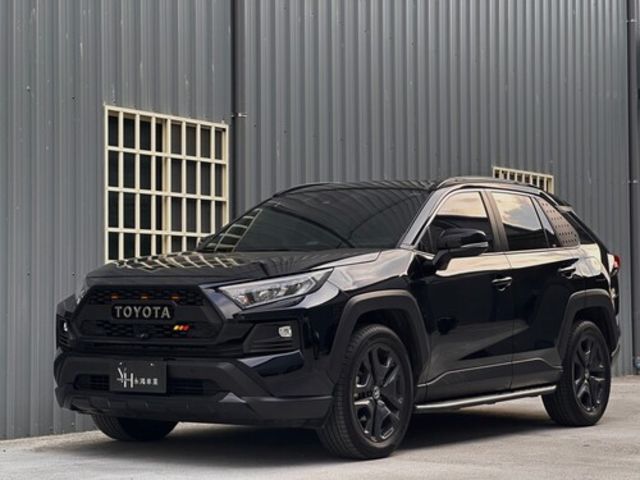 TOYOTA豐田 RAV4  第1張相片