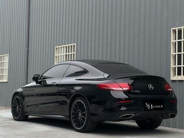 M-BENZ賓士 C250 COUPE  第2張相片