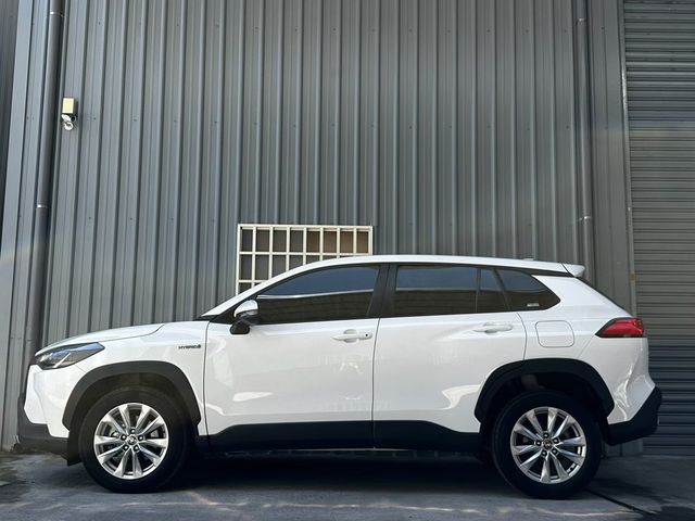 TOYOTA豐田 COROLLA CROSS HYBRID  第3張相片