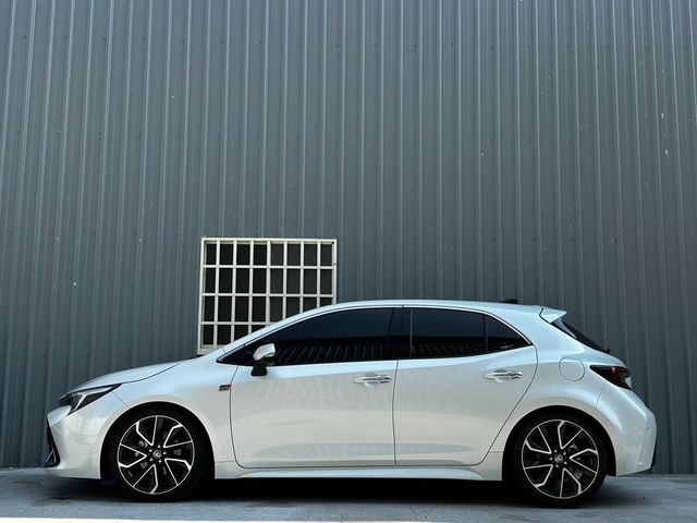 TOYOTA豐田 ALTIS  第3張相片