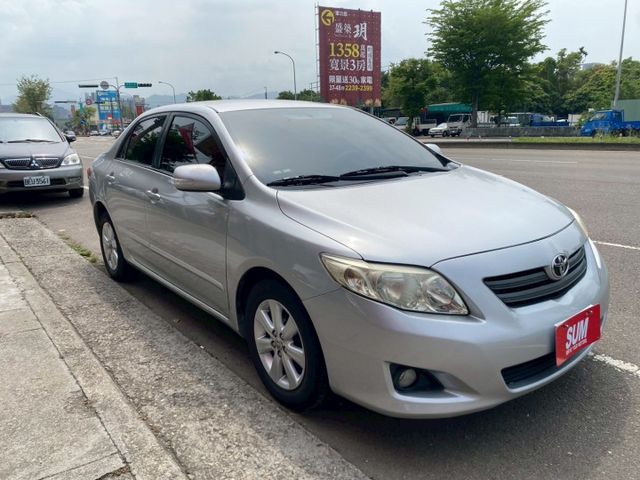 新手買車 TOYOTA  省油 通勤族 電動後視鏡 ABS  第3張相片