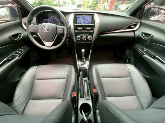 新手買車 TOYOTA 電動後視鏡 ABS 省油 通勤族  第8張相片