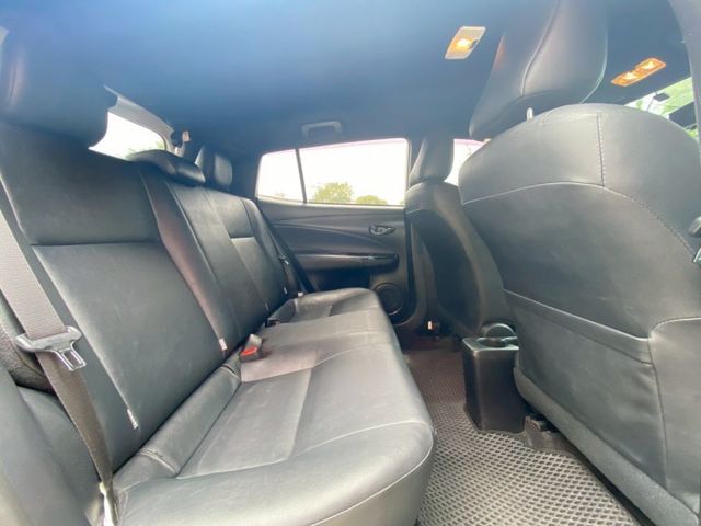 新手買車 TOYOTA 電動後視鏡 ABS 省油 通勤族  第12張相片