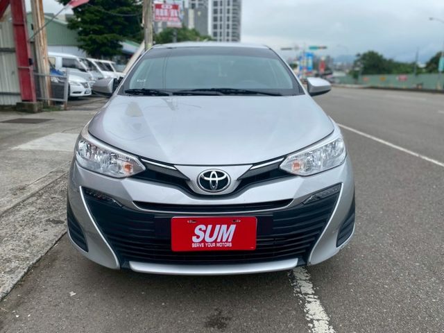 TOYOTA 轎車  通勤族  代步車 便宜賣  第2張相片